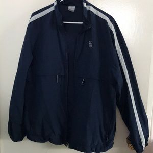 nike wind breaker